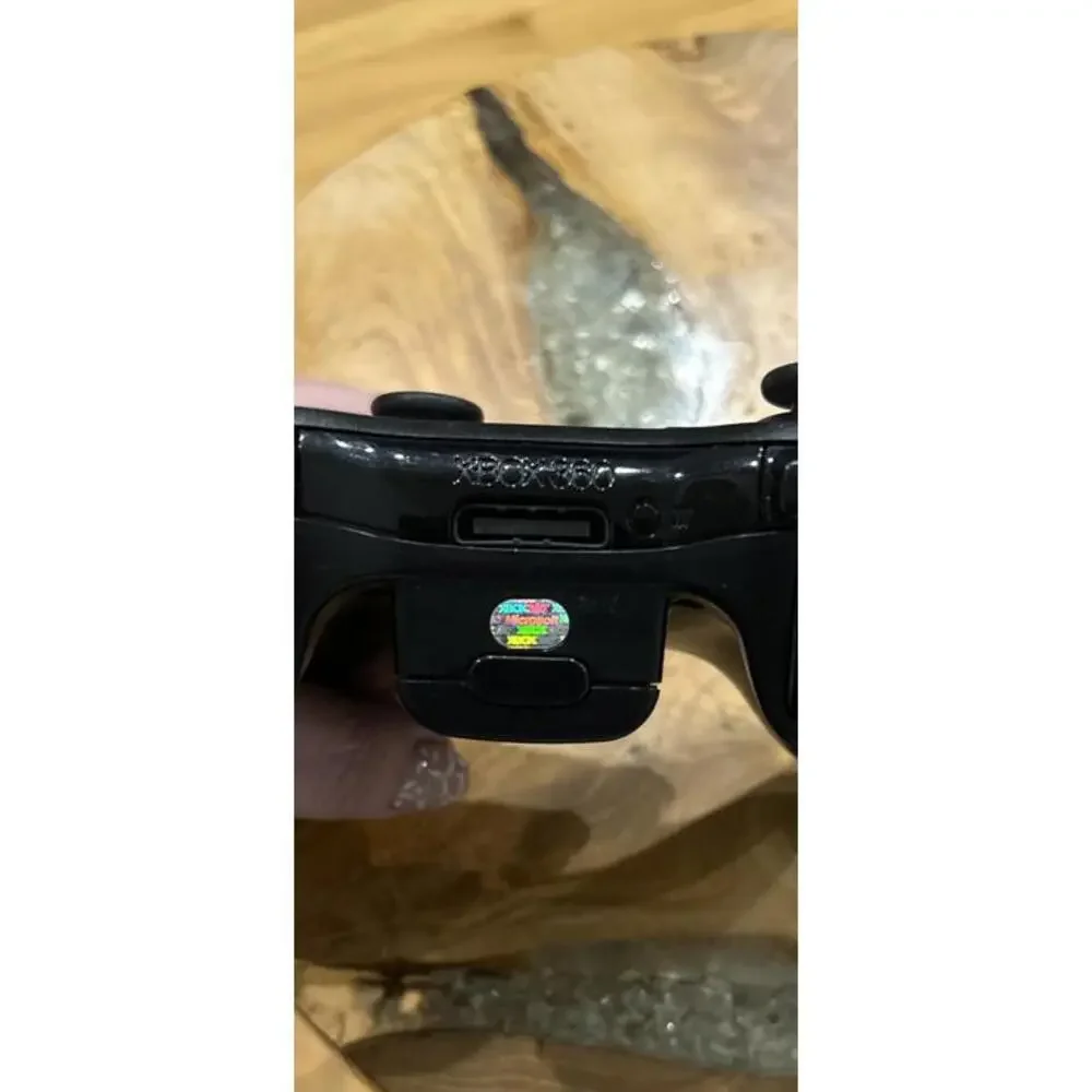 Black Xbox 360 Wireless Controller